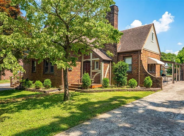 275 W 6th Street, Russellville, KY 42276