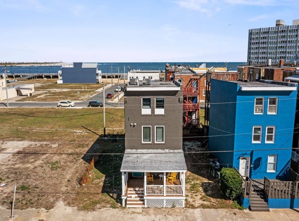 129 Seaside, Atlantic City, NJ 08401