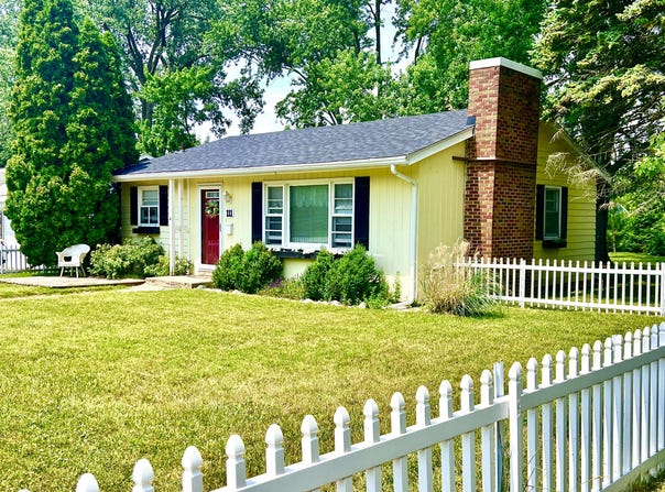 111 Butternut Street, Three Oaks, MI 49128