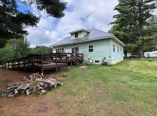 8501 RIVER Road, SURING, WI 54174-8515