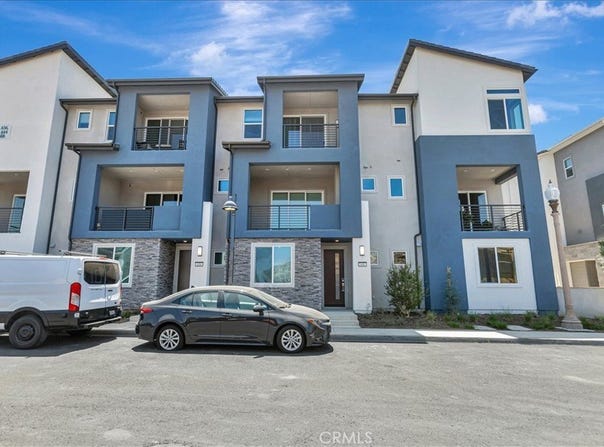 640 SONIA, Irvine, CA 92618