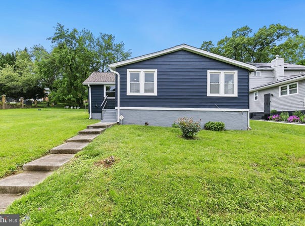 1106 FIJI AVENUE, LANDOVER, MD 20785