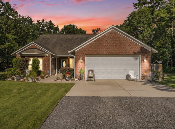 214 Deer Ridge Court Court, Huger, SC 29450
