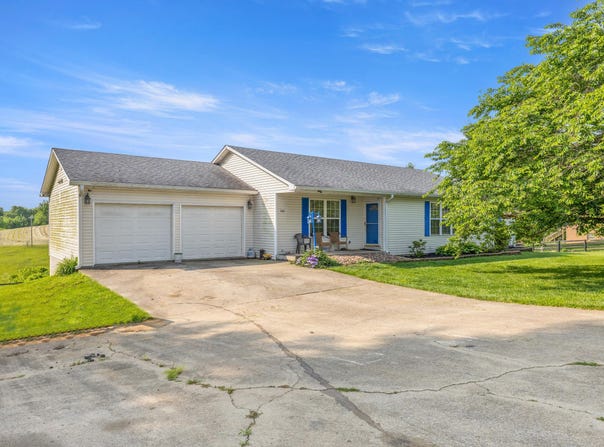 560 KY HWY 1743, Cynthiana, KY 41031