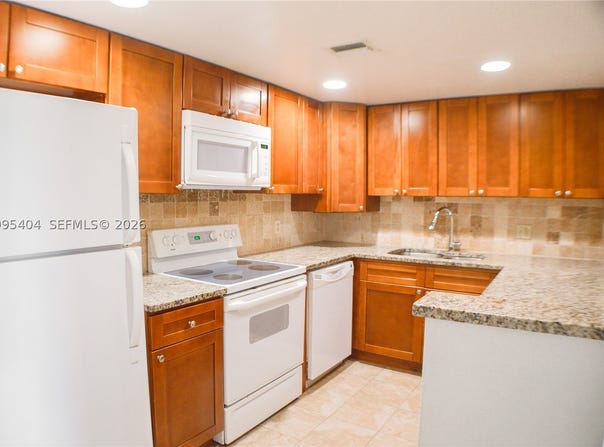 733 SE 1st Way, Deerfield Beach, FL 33441