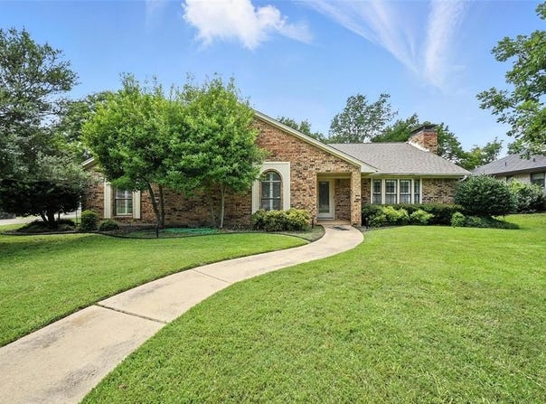 2124 Fairfax Road, Denton, TX 76205
