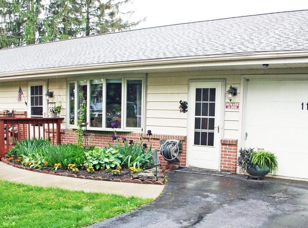116 HERSHEY ROAD, LITITZ, PA 17543