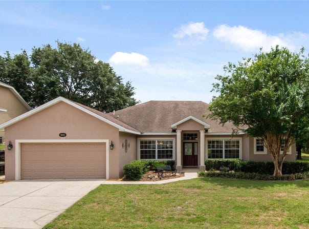 9651 SPRING LAKE DRIVE, CLERMONT, FL 34711