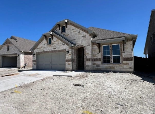 416 Pickett Creek Drive, Aledo, TX 76008