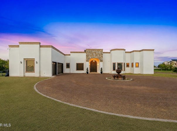 6750 Gato Road, El Paso, TX 79932