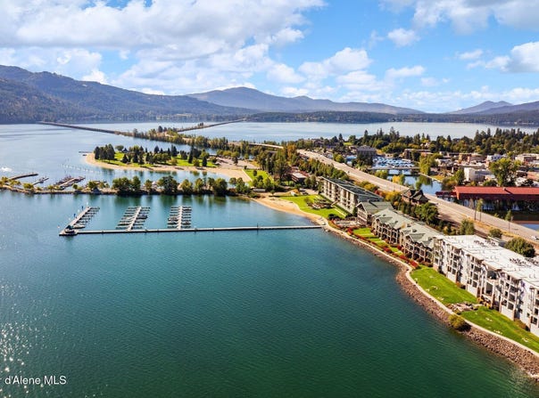 412 Sandpoint Ave, Sandpoint, ID 83864