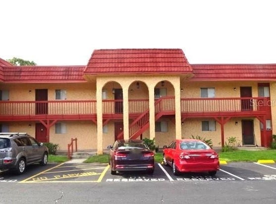 2864 N POWERS DRIVE, ORLANDO, FL 32818