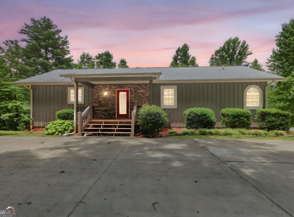 6704 Morgan, Young Harris, GA 30582