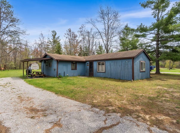 2115 Big Buck Drive, Lewiston, MI 49756