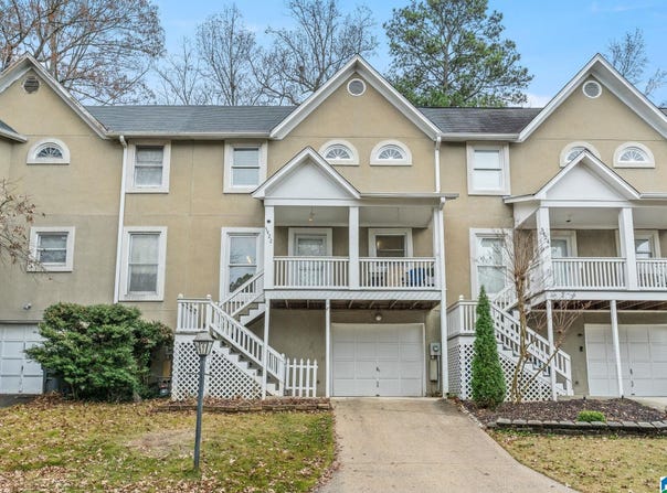 5422 WHISPER WOOD CIRCLE, HOOVER, AL 35226