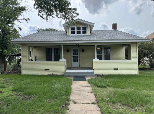 406 S Main St, Haviland, KS 67059