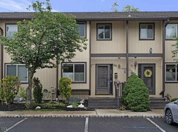 66 Chelsea Way, Bridgewater Twp., NJ 08807-3448