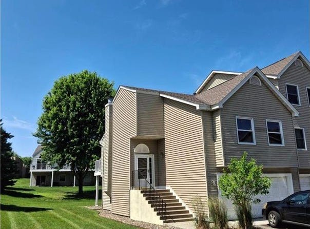 4112 S Meadowlark Road, Eagan, MN 55122