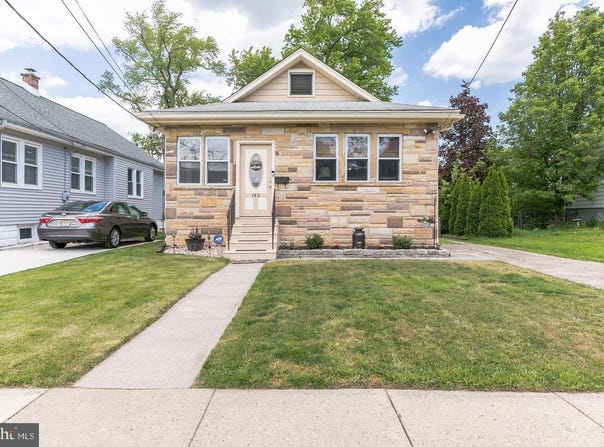 143 MANOR AVENUE, COLLINGSWOOD, NJ 08107
