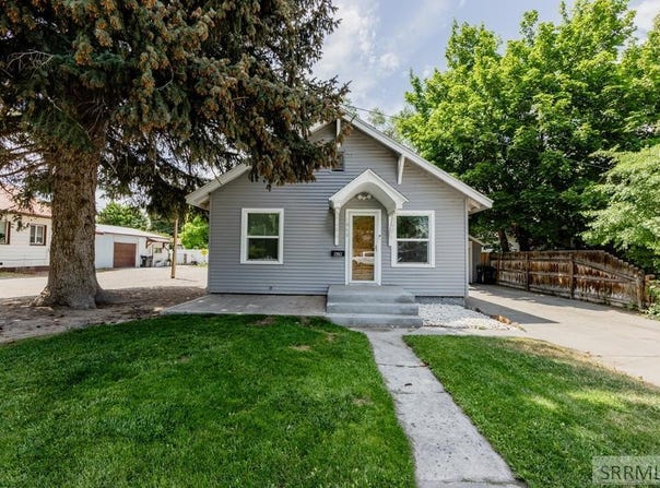 1860 S Boulevard, Idaho Falls, ID 83402