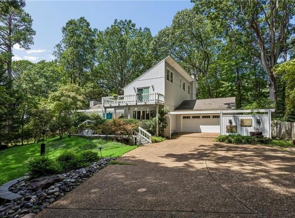 34 Madison Lane S, Newport News, VA 23606