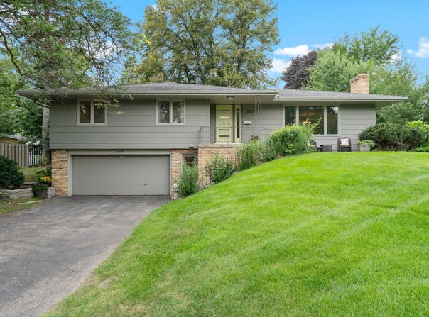 2125 Orkla Drive, Golden Valley, MN 55427