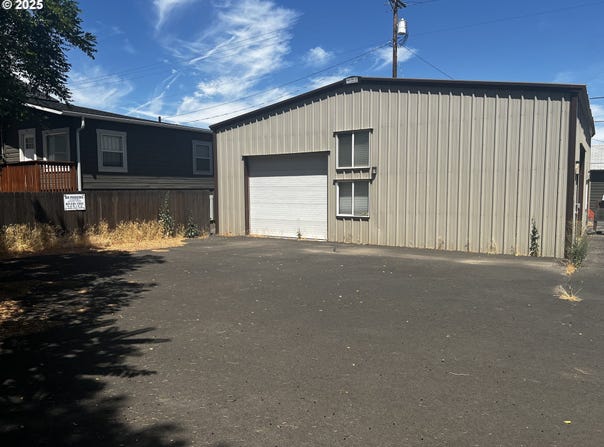 615 E 4th ST, The Dalles, OR 97058