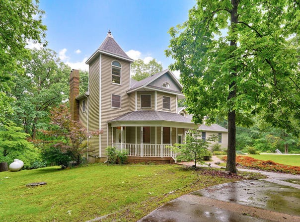 202 Briarwood Lane, Rogersville, MO 65742