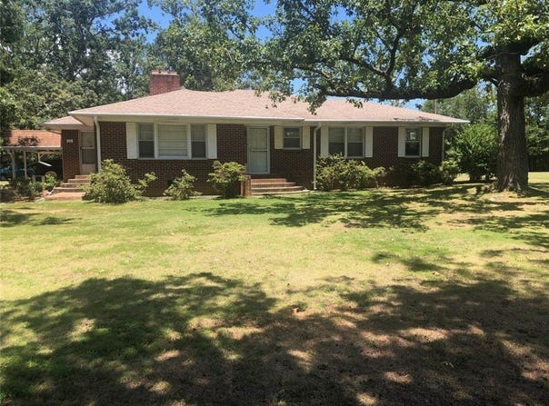 111 KITTY CORNER Circle, Iva, SC 29655