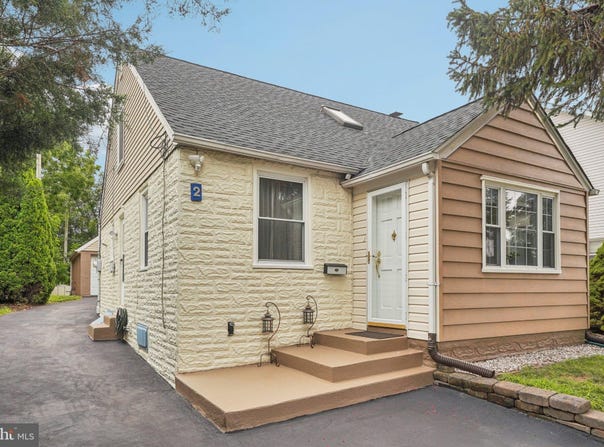 2 WILMER AVENUE, CONSHOHOCKEN, PA 19428