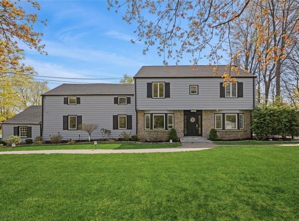 417 Quaker Ridge Road, New Rochelle, NY 10804