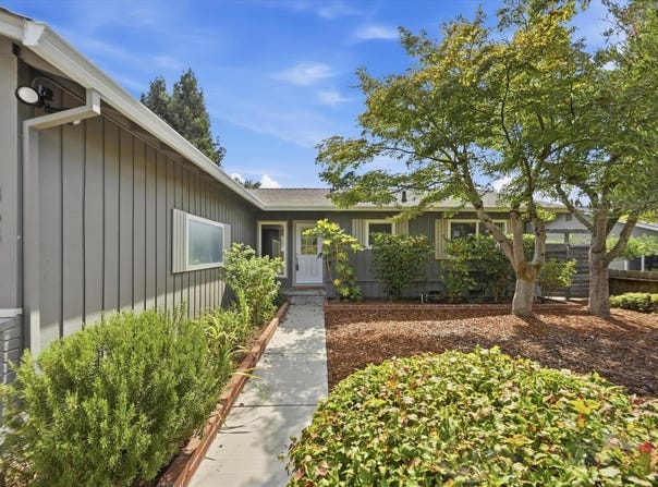 3681 Dartmouth Drive, Napa, CA 94558