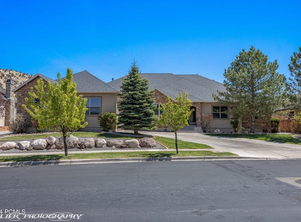 1328 N Parkside Drive, Cedar City, UT 84721