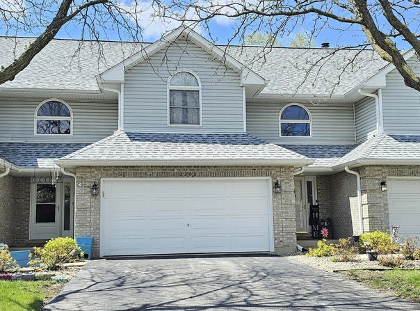 2205 Daffodil Drive, Crest Hill, IL 60403