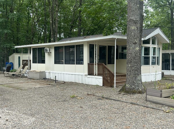 1 Robinson Way, Kennebunk, ME 04043