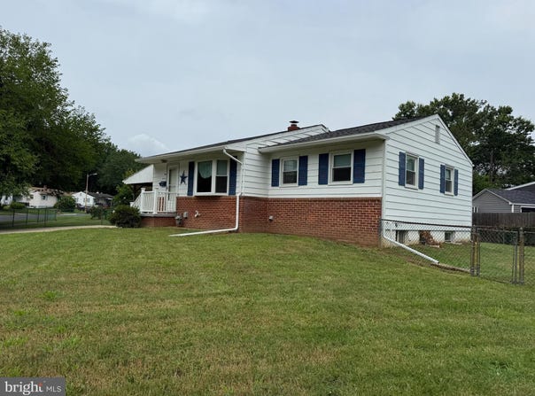 1 HOLDEN DRIVE, NEW CASTLE, DE 19720