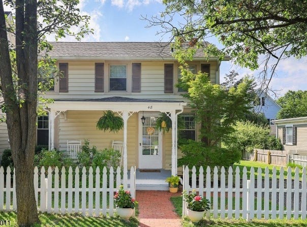 48 Franklin St, Franklin Twp., NJ 08873-7128