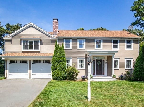 72 Bassett Lane, Dennis, MA 02639