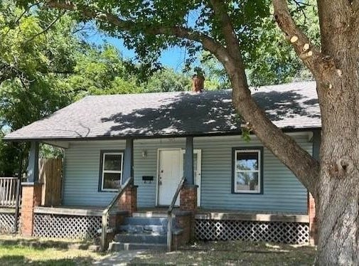 718 W Maple Street, Nevada, MO 64772