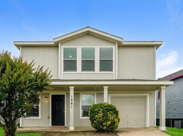 1841 Wickham Drive, Burleson, TX 76028