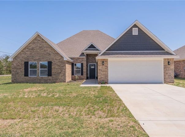 104 Stoneledge  DR, Lavaca, AR 72941