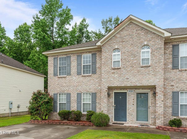 4120 Brook Creek Lane, Greenville, NC 27858