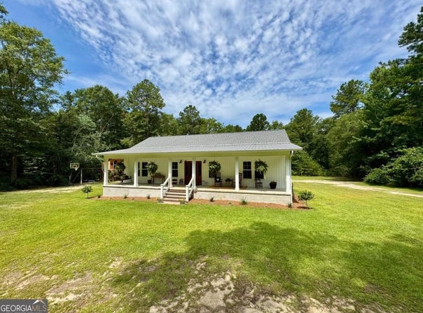 393 E Lake, Fitzgerald, GA 31750
