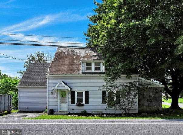5 HERSHEY ROAD, LITITZ, PA 17543