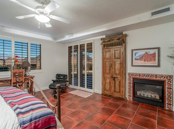 1845 W Canyon View Dr, St George, UT 84770