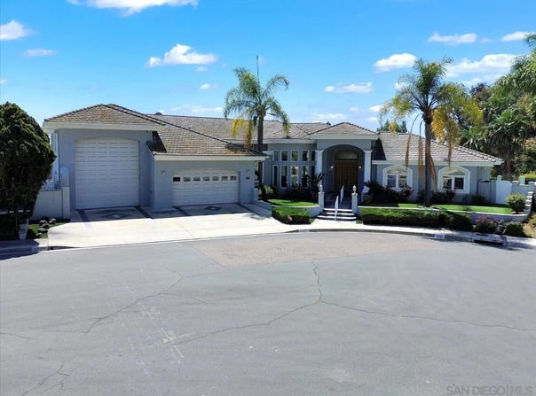 6727 Cavite Ct., San Diego, CA 92120