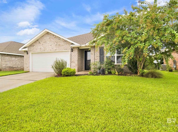 8353 Irwin Loop, Daphne, AL 36526
