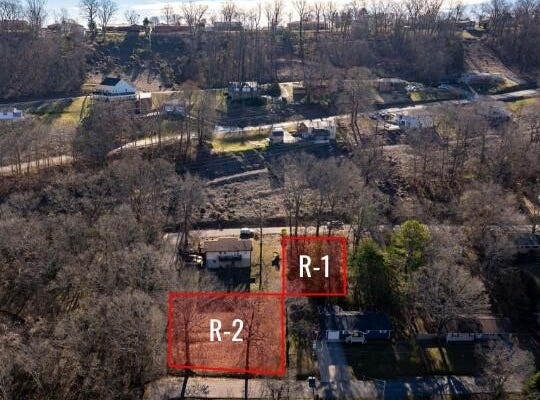 301 Dempsey Lane, Rossville, GA 30741