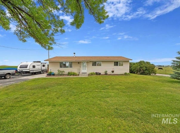 1910 E 3950 N, Filer, ID 83328