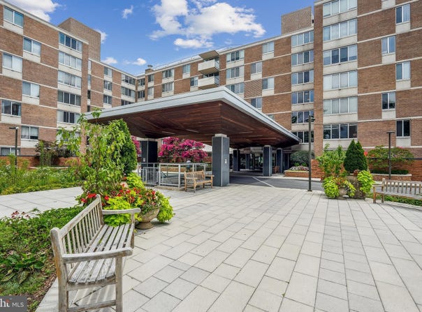 2939 VAN NESS STREET NW, WASHINGTON, DC 20008